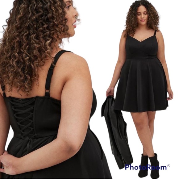 torrid Dresses & Skirts - NWOT TORRID CORSET BACK MINI SCUBA SKATER DRESS
